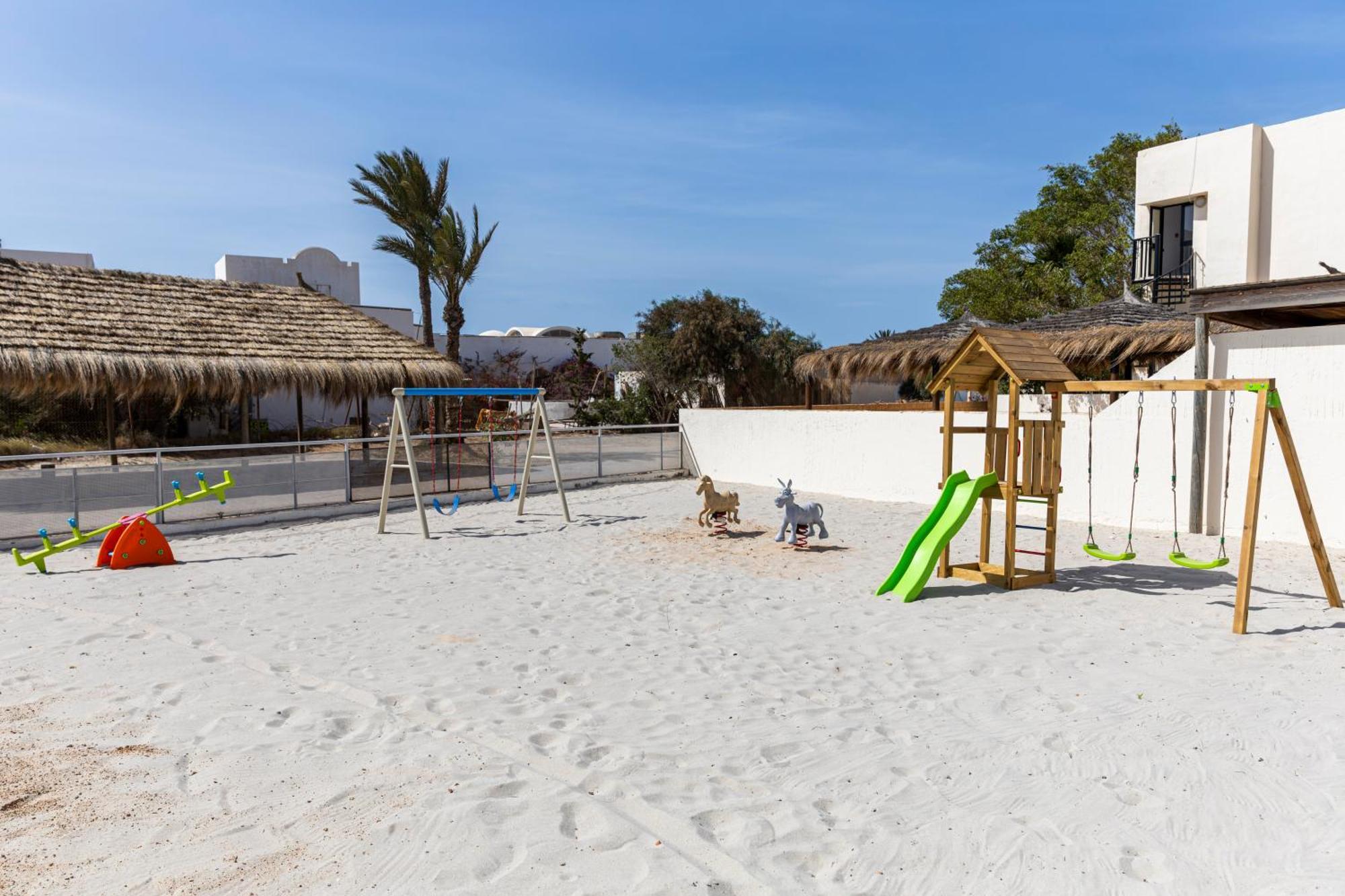 Le Petit Palais Djerba & Spa Houmt Souk  Exterior photo