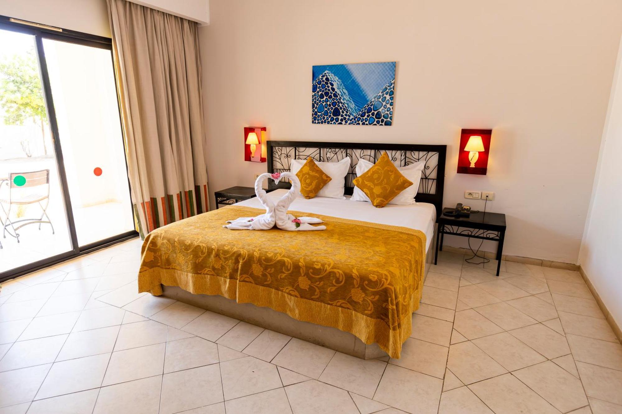 Le Petit Palais Djerba & Spa Houmt Souk  Exterior photo